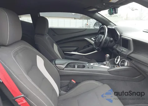 2022 Chevrolet Camaro Rwd Lt1 z USA, uszkodzony, nr VIN 1G1FE1R70N0132175